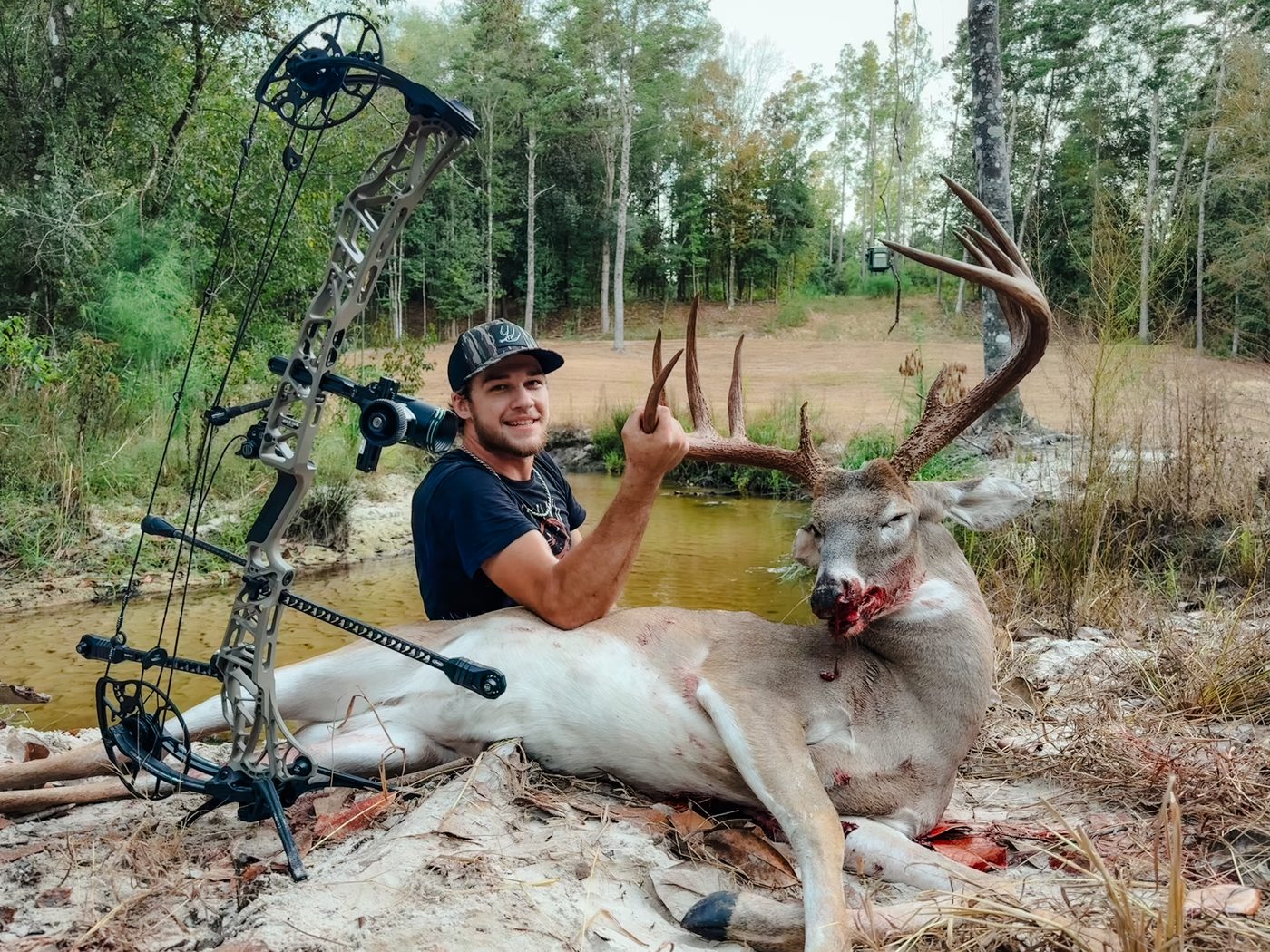 Trophy whitetail deer harvest at Mosquito Creek Plantation - photo 19