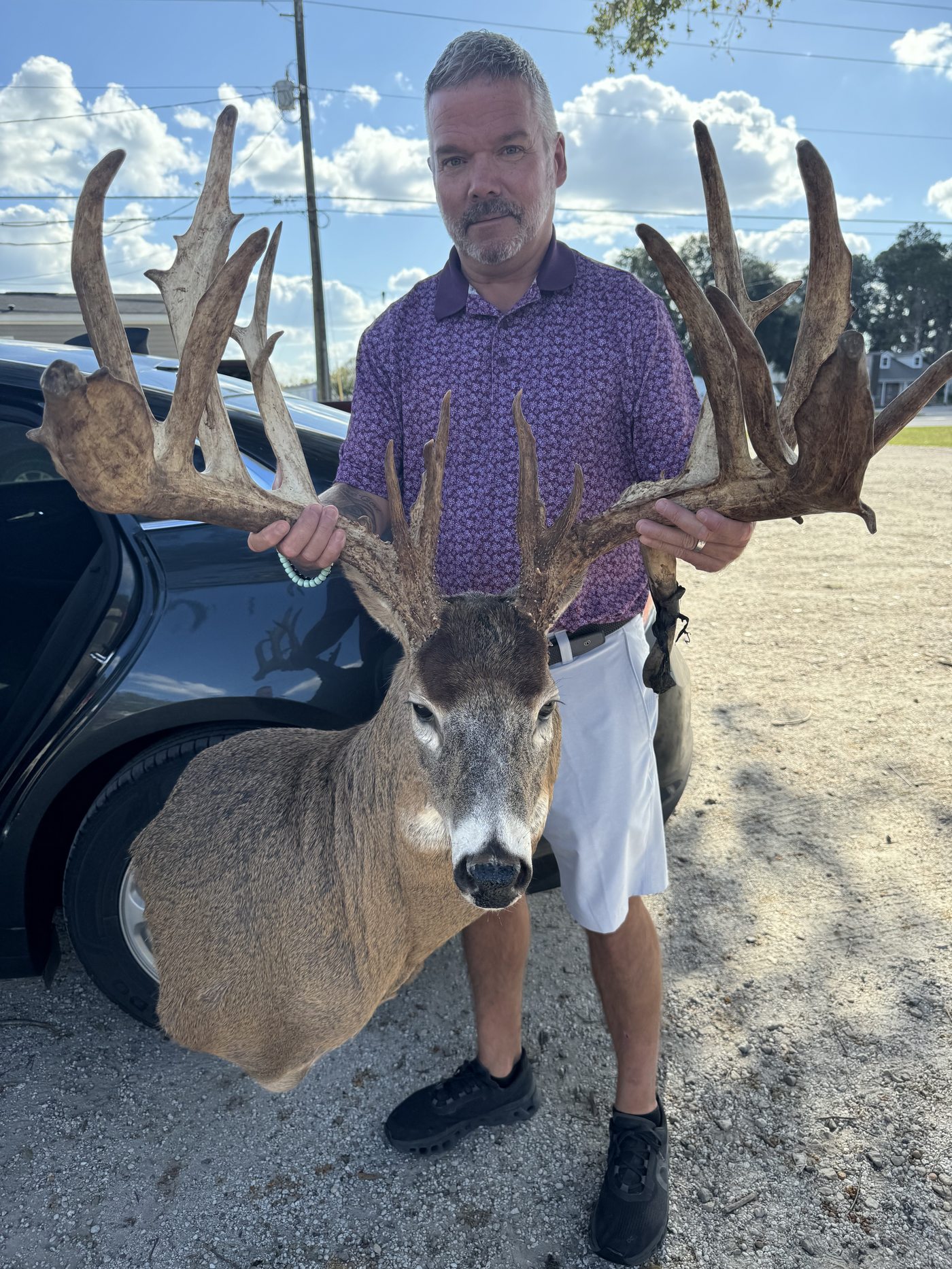 Trophy whitetail deer harvest at Mosquito Creek Plantation - photo 2
