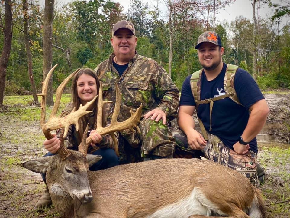 Trophy whitetail deer harvest at Mosquito Creek Plantation - photo 29