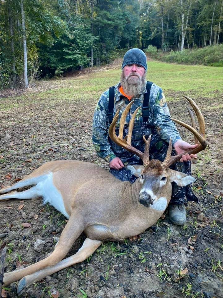 Trophy whitetail deer harvest at Mosquito Creek Plantation - photo 34