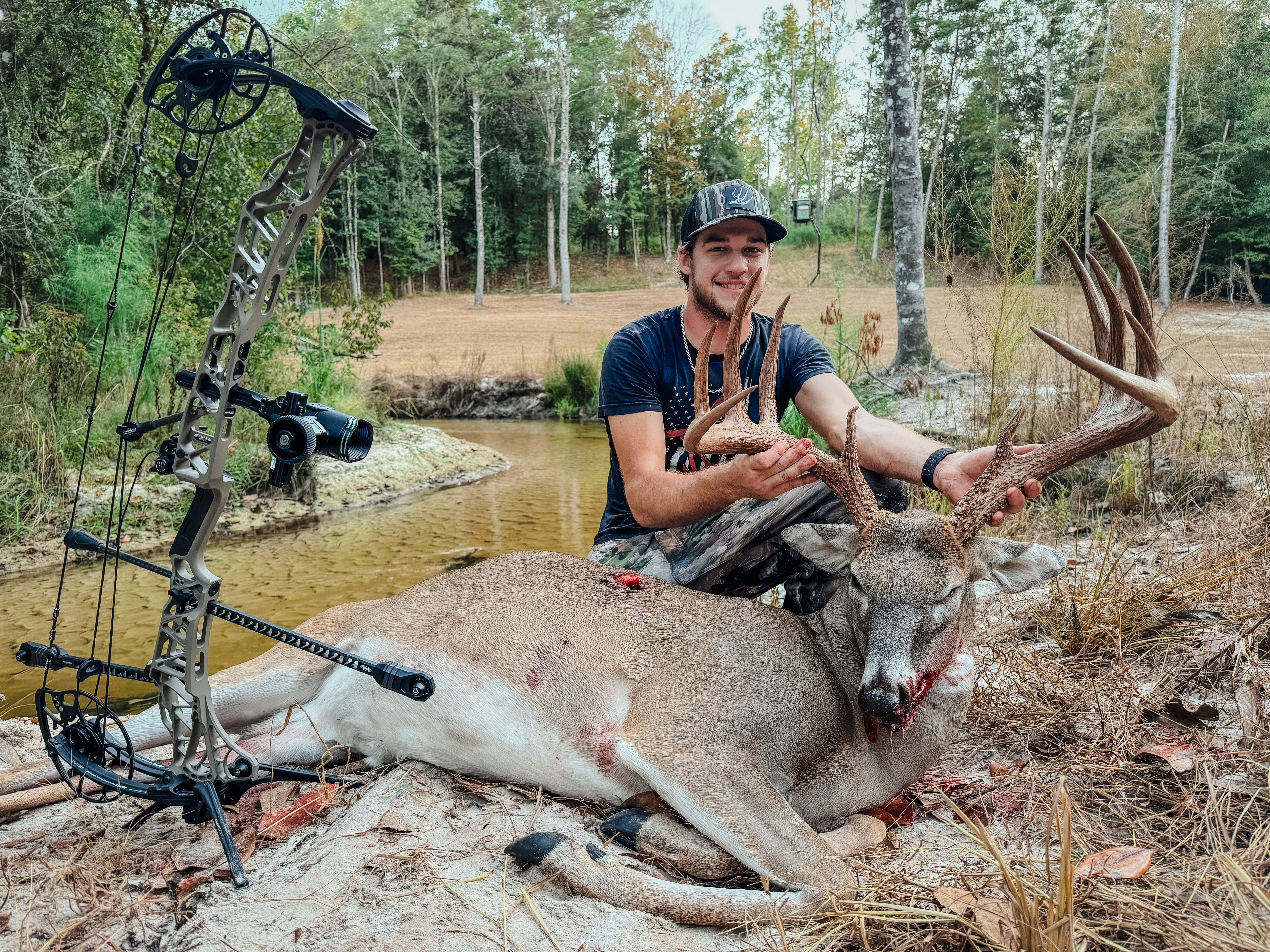 Archery whitetail deer hunting Florida Panhandle